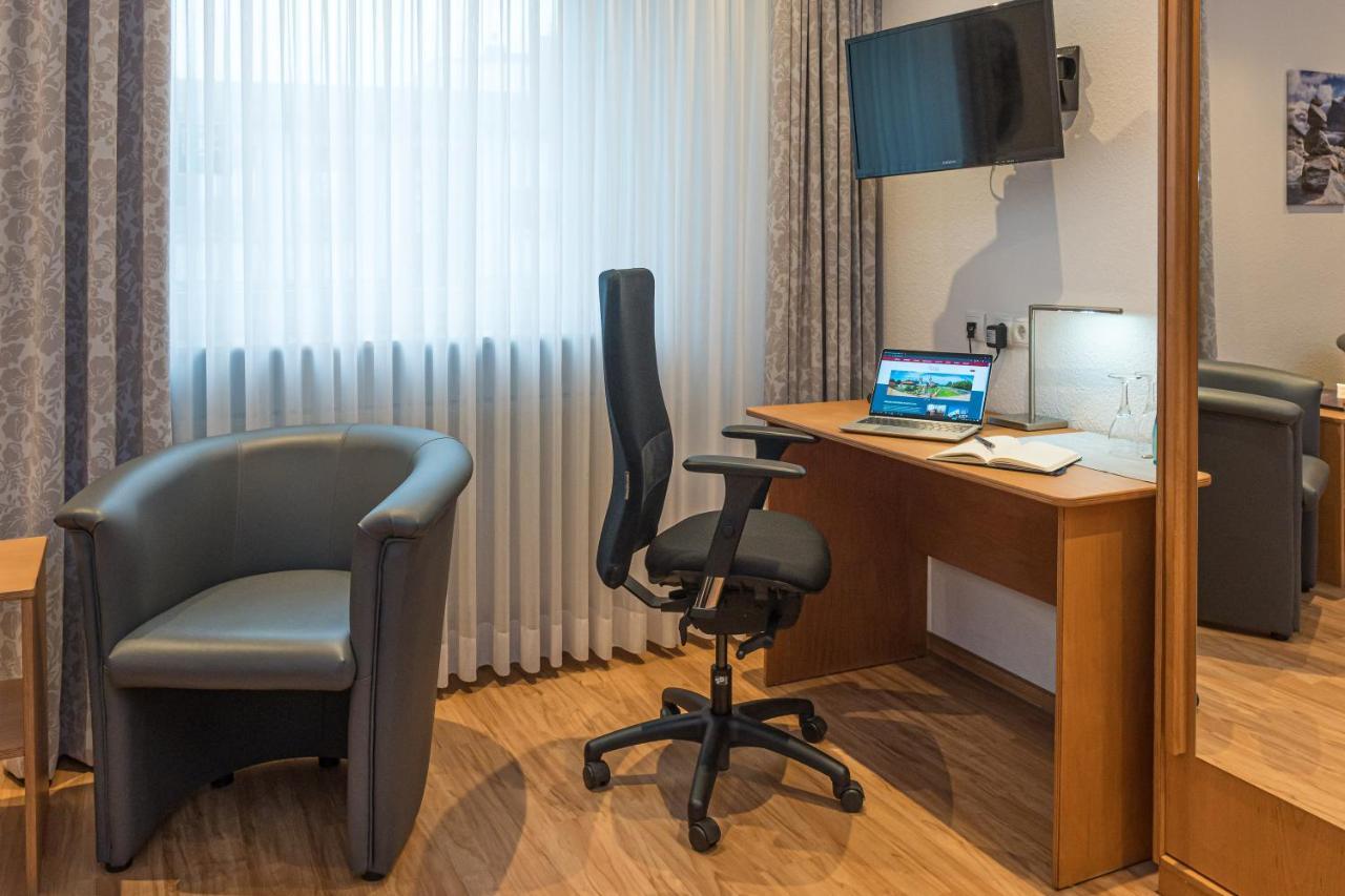 Hotel Elysee ゼーリゲンシュタット エクステリア 写真