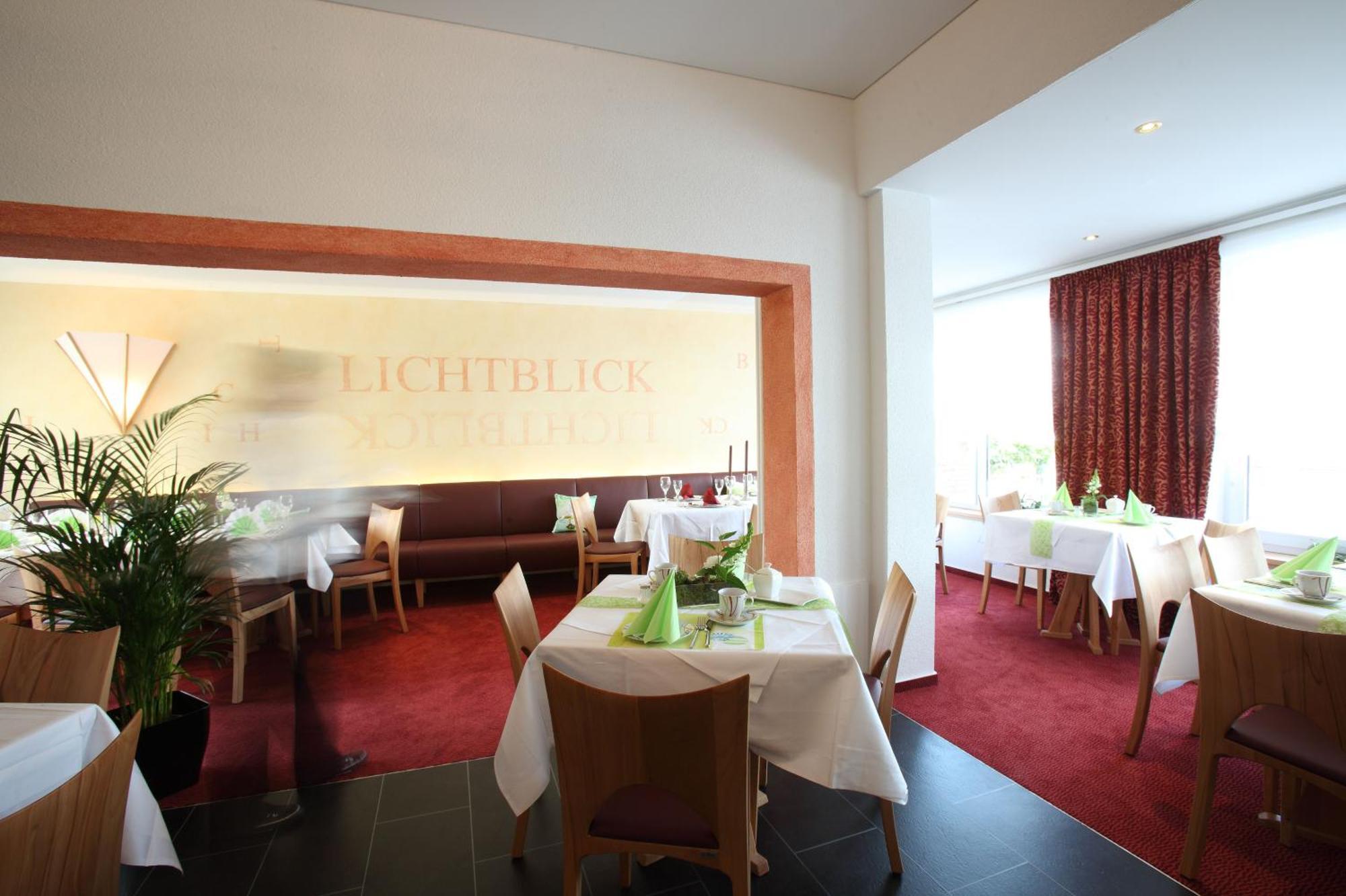 Hotel Elysee ゼーリゲンシュタット エクステリア 写真